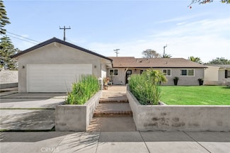 2750 San Carlos Ln, Costa Mesa, CA 92626