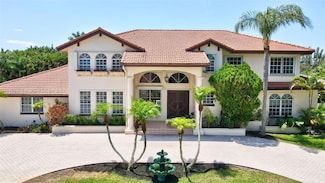12360 SW 1st St, Plantation, FL 33325