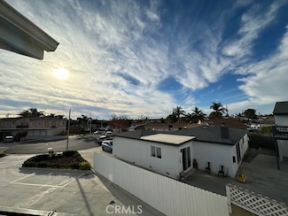 709 Jay Cir Unit 103, Huntington Beach, CA 92648