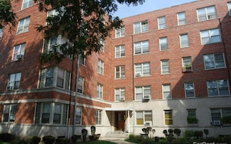 2610 W Berwyn Ave Unit 212, Chicago, IL 60625