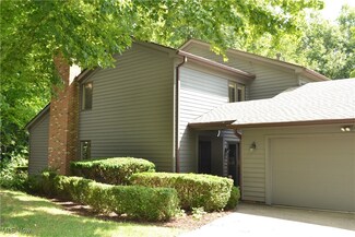 46 Windward Way, Chagrin Falls, OH 44023