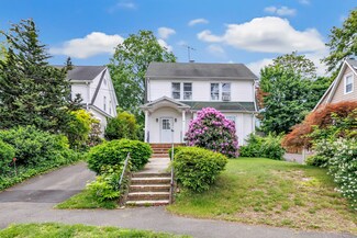 270 Flax Hill Rd, Norwalk, CT 06854