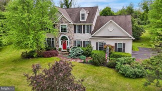 77 Sage Dr, Pottstown, PA 19465