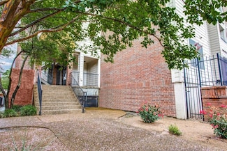 501 W 26th St Unit 105, Austin, TX 78705