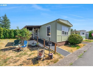 2420 NE Hembree St Unit 48, McMinnville, OR 97128
