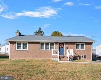 16 Wesley St, Camden, DE 19934