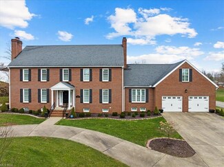 443 Spring Hill Rd, Mineral Wells, WV 26150