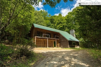 8824 Nc Highway 194 S, Banner Elk, NC 28604
