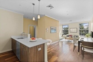 45 1st Ave Unit 411, Charlestown, MA 02129