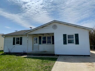 877 Kirkwood Dr, West Jefferson, OH 43162
