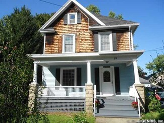 19 Palmyra St, Shortsville, NY 14548
