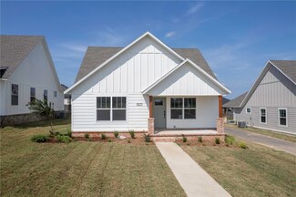 9627 Sequoia Ln, Fort Smith, AR 72916
