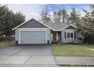 940 Hayes St, Mount Angel, OR 97362