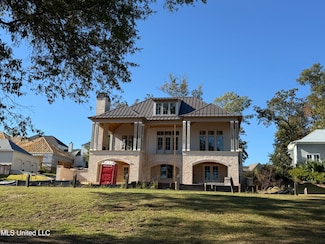 136 Old Trace Rd, Madison, MS 39110