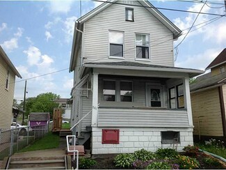 841 Hazlett Ave, Brackenridge, PA 15014