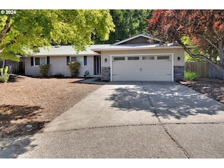 1873 Happy Ln, Eugene, OR 97401