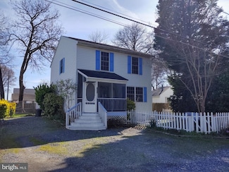 609 Mann Rd, Deale, MD 20751