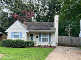 308 N Grove Cir, Brandon, MS 39047