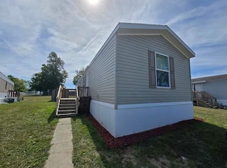 5712 Heather View Ln, Fort Wayne, IN 46818