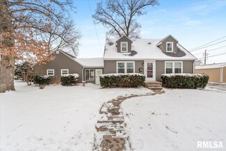402 14th St, Silvis, IL 61282
