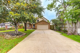6613 Whitton Dr, Houston, TX 77085