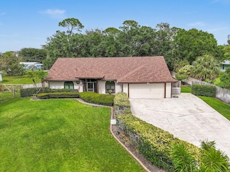 6385 SE Se Circle St, Hobe Sound, FL 33455