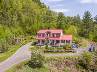275 Wendy Ln, Sharon, VT 05065