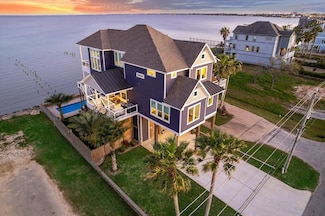 1422 Todville Rd, Seabrook, TX 77586