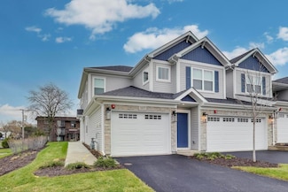 387 Masters Dr, Addison, IL 60101