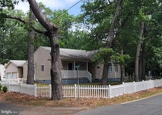 2401 N Lakeshore Dr, Browns Mills, NJ 08015