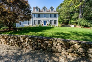 5 Fairfield Dr, East Sandwich, MA 02537