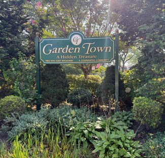 1211 E Broadway Unit C-24, Hewlett, NY 11557