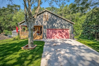 3125 Stratford St, Norton Shores, MI 49444