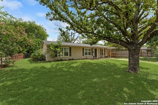 338 Tomrob Dr, San Antonio, TX 78220