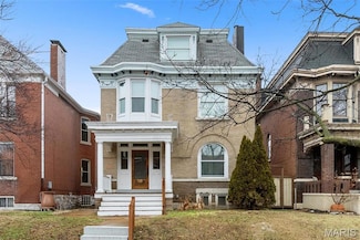 3223 Geyer Ave, Saint Louis, MO 63104