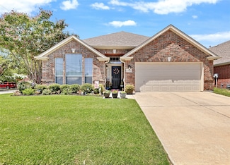 3901 Glenwyck Dr, North Richland Hills, TX 76180