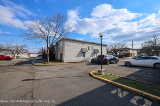 687 Barlow Ave Unit A, Staten Island, NY 10312