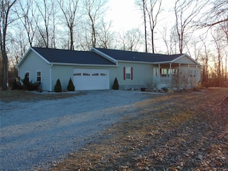 3350 Elkville Rd, Vergennes, IL 62994
