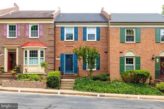 6832 Indian Run Ct, Annandale, VA 22003