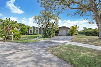 10541 SW 123rd Ave, Miami, FL 33186