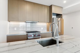 610 Davis St Unit 3010, Austin, TX 78701