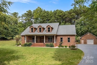 182 Broadview Cir, Mooresville, NC 28117