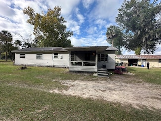 54901 Cedar Crest Rd, Astor, FL 32102