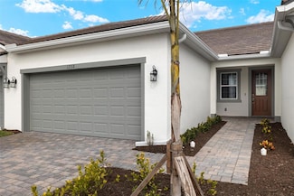 12318 Hearts Ease St, Venice, FL 34293