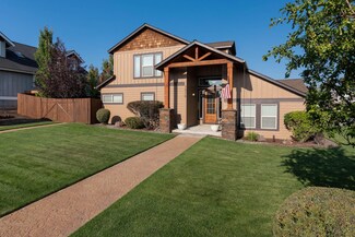 3826 SW Cascade Vista Dr, Redmond, OR 97756