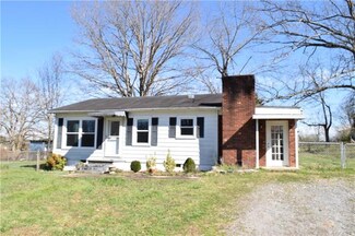 3264 N Maple Ln, Connellys Springs, NC 28612