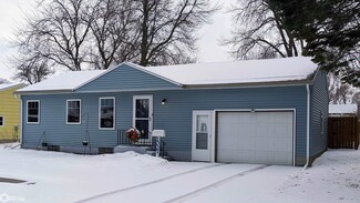 1007 2nd Ave S, Clear Lake, IA 50428
