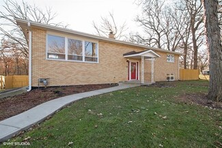 22743 Lahon Rd, Steger, IL 60475