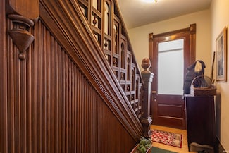 708 W 7th St, Bloomington, IN 47404