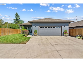 1805 Berwin Ln, Eugene, OR 97404